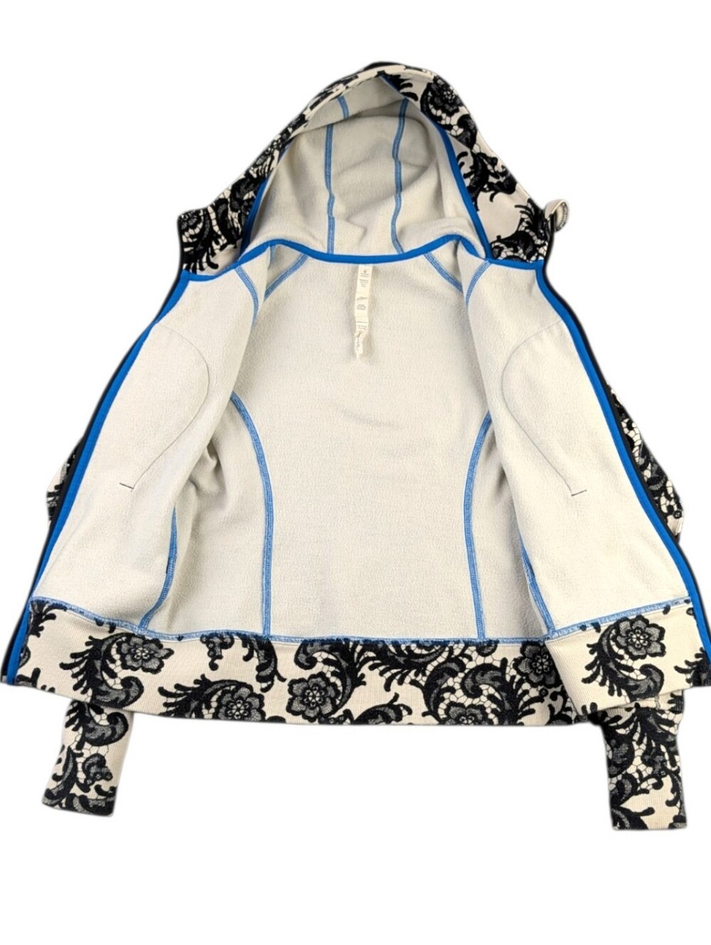 Lululemon Scuba Hoodie Stretch Laceoflage Polar Cream Black Size 6 EUC - Picture 6 of 11